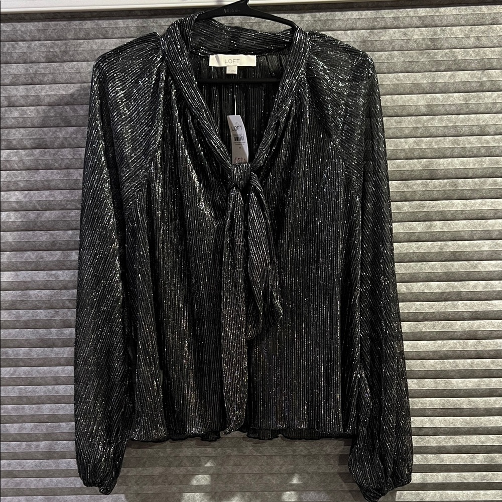 LOFT Shimmering Black Blouse - Picture 2 of 6